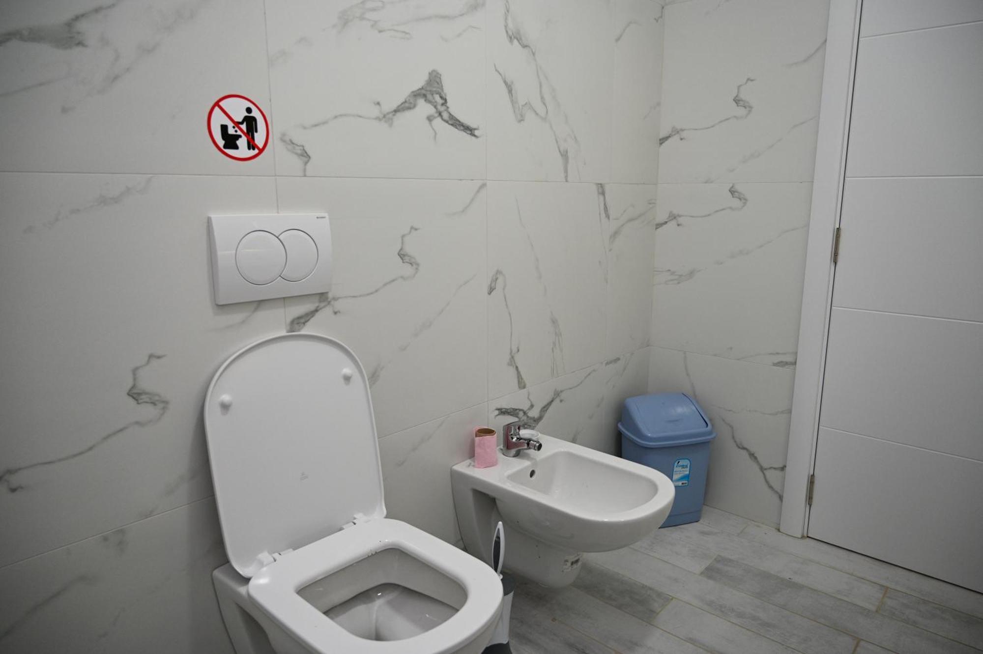 Vila Hoxha Durrës Esterno foto